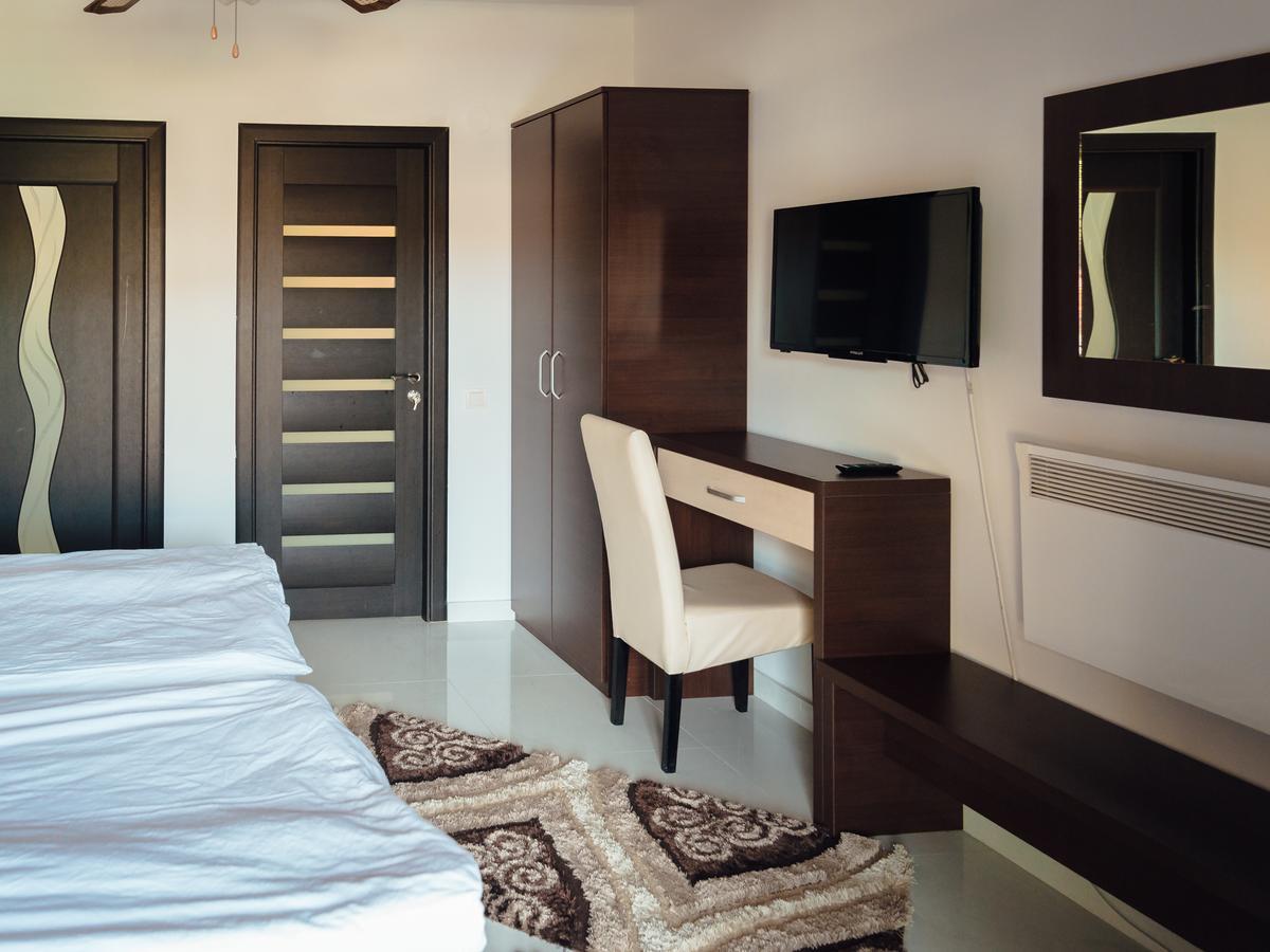 Casa David Turda Hotel ภายนอก รูปภาพ