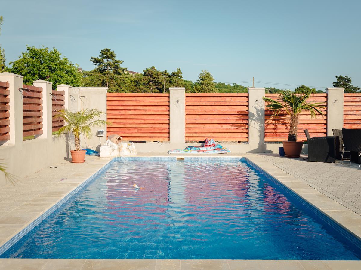 Casa David Turda Hotel ภายนอก รูปภาพ